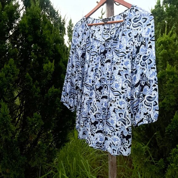 Women's Medium Will Smith Blue Paisley Tunic - Picture 10 of 16